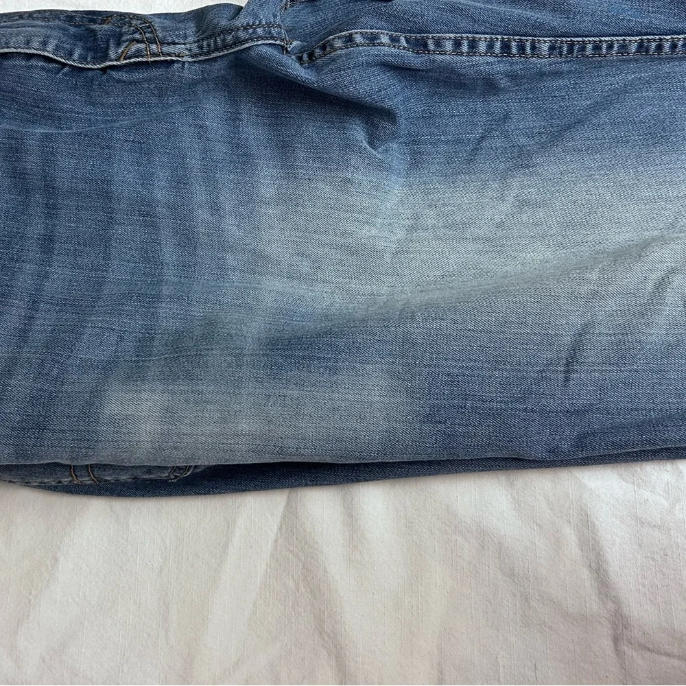 Calvin Klein‎ medium wash Straight Fit Jeans size 38x32